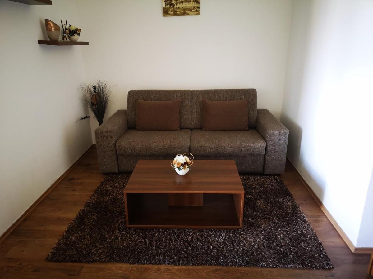 Apartman Laria Vel'ka Lomnica Exterior foto